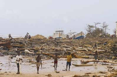 La côte d'Antalaha après la tempête...